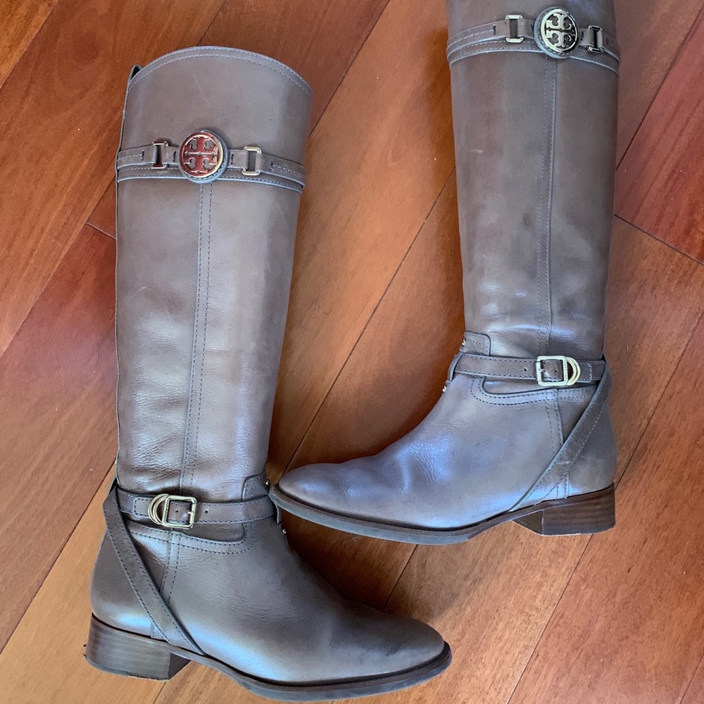 COPY - Tory Burch riding boots light brown size 8…